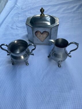 Unbranded Silver-Tone Creamer, Sugar Bowl & Heart Canister Set - Silver